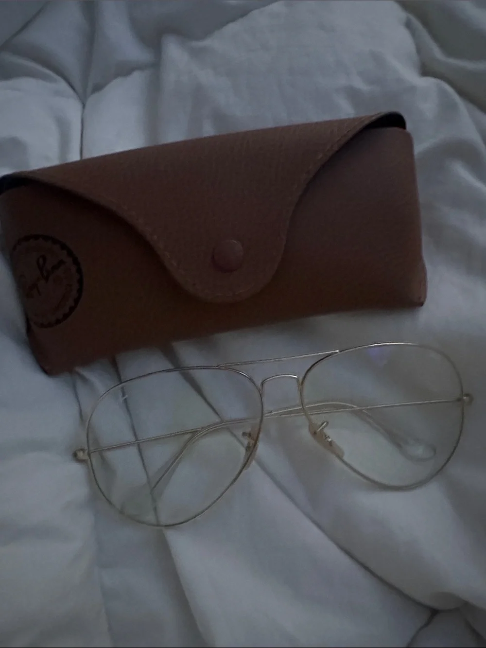 Ray-Ban Gold Aviator Glasses with Brown Case